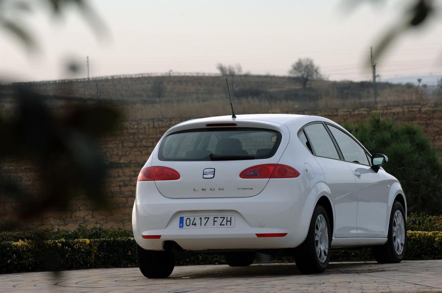  Seat Leon EcoMotive 2008 года  (фото 24 из 35)